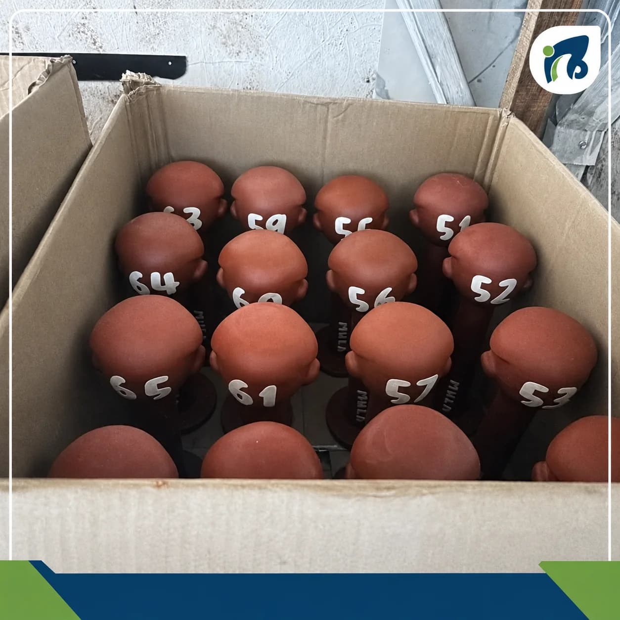 Sejumlah bagian figur cetak 3D dalam satu kotak