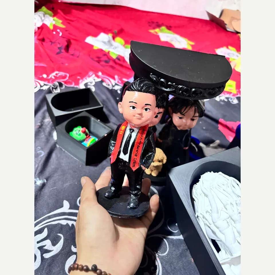Jasa Custom Figure / Maskot dari Foto – Filament & Resin 13–20 cm 7