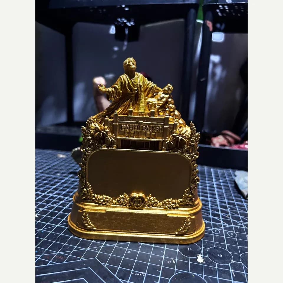 Jasa Custom Figure / Maskot dari Foto – Filament & Resin 13–20 cm 21
